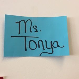 Meet your Posher, Tonya